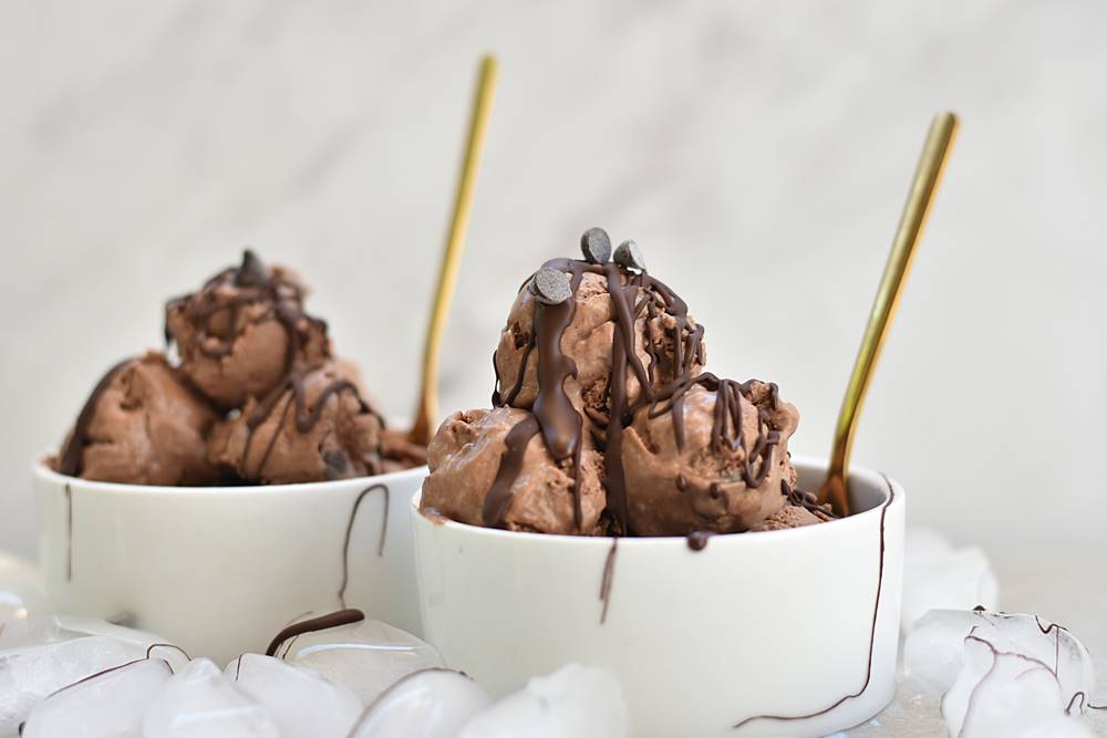 גלידת שוקולד מושלמת בלי מכונת גלידה