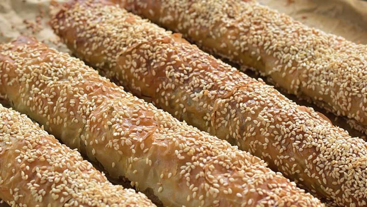 בורקס בשר משודרג! עם חצילים ותפוחי אדמה בבצק פילו