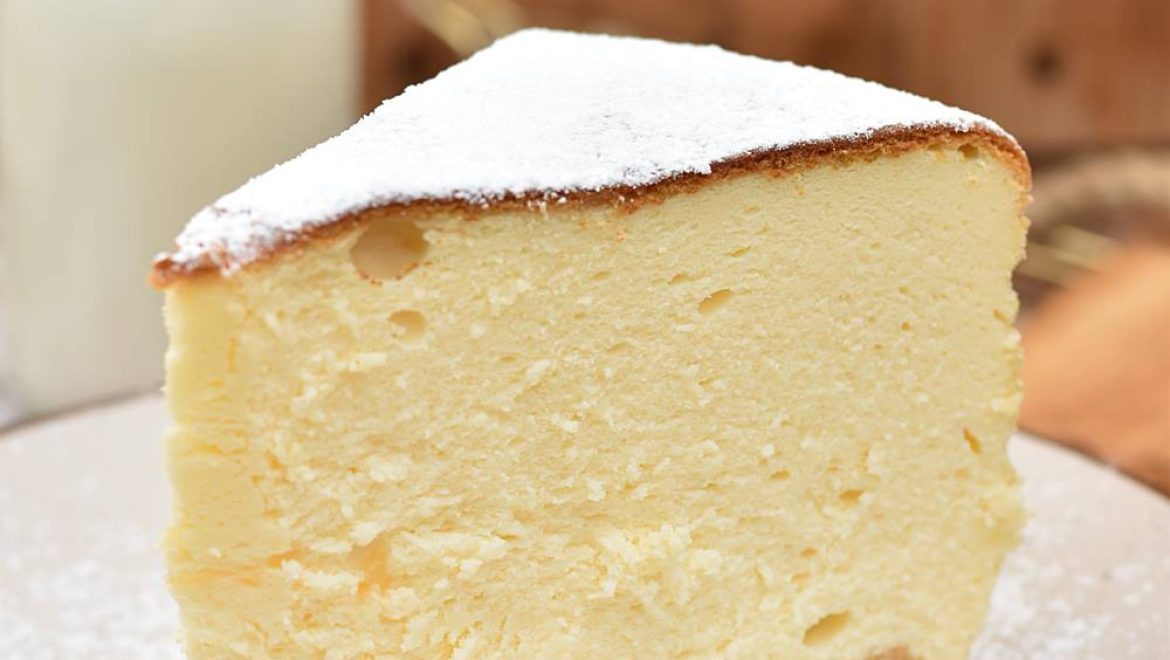 עוגת גבינה אפויה שתמיד מצליחה