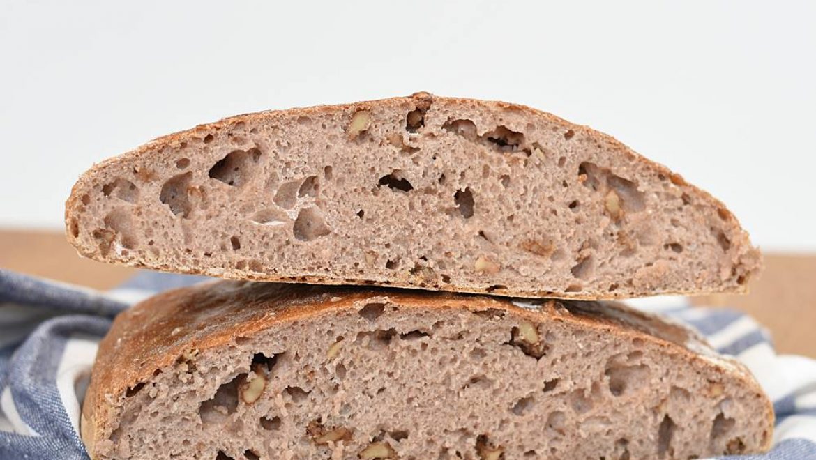 לחם כוסמין ללא לישה עם אגוזים (ללא מיקסר)
