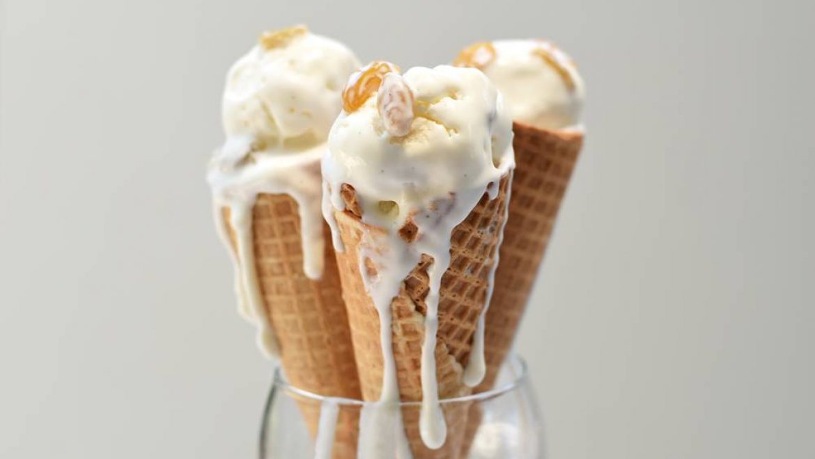 גלידת רום צימוקים – ללא מכונת גלידה